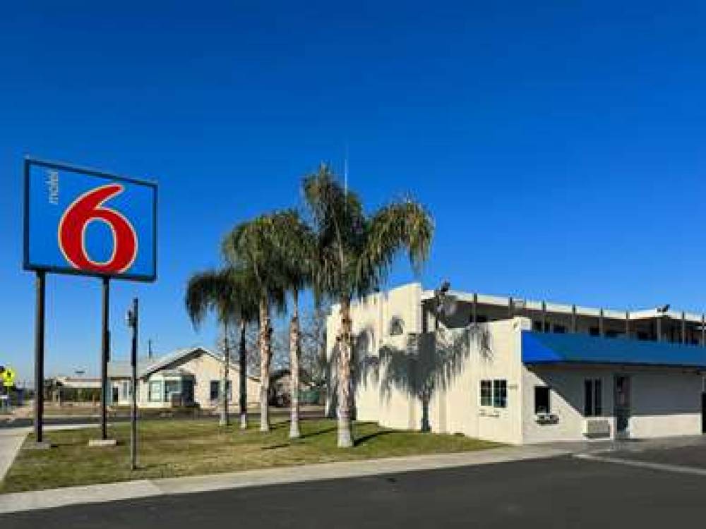 MOTEL 6 DELANO CA 1