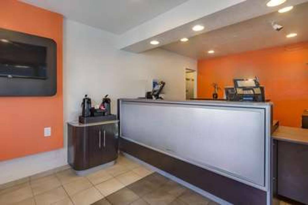 Motel 6 Denver - Lakewood 2