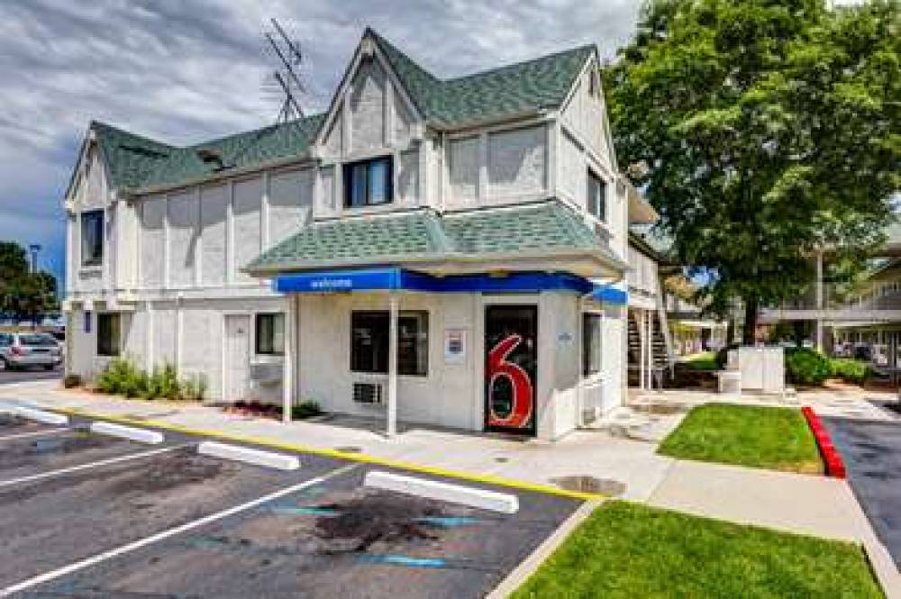 MOTEL 6 DENVER WEST WHEAT RIDGE 2