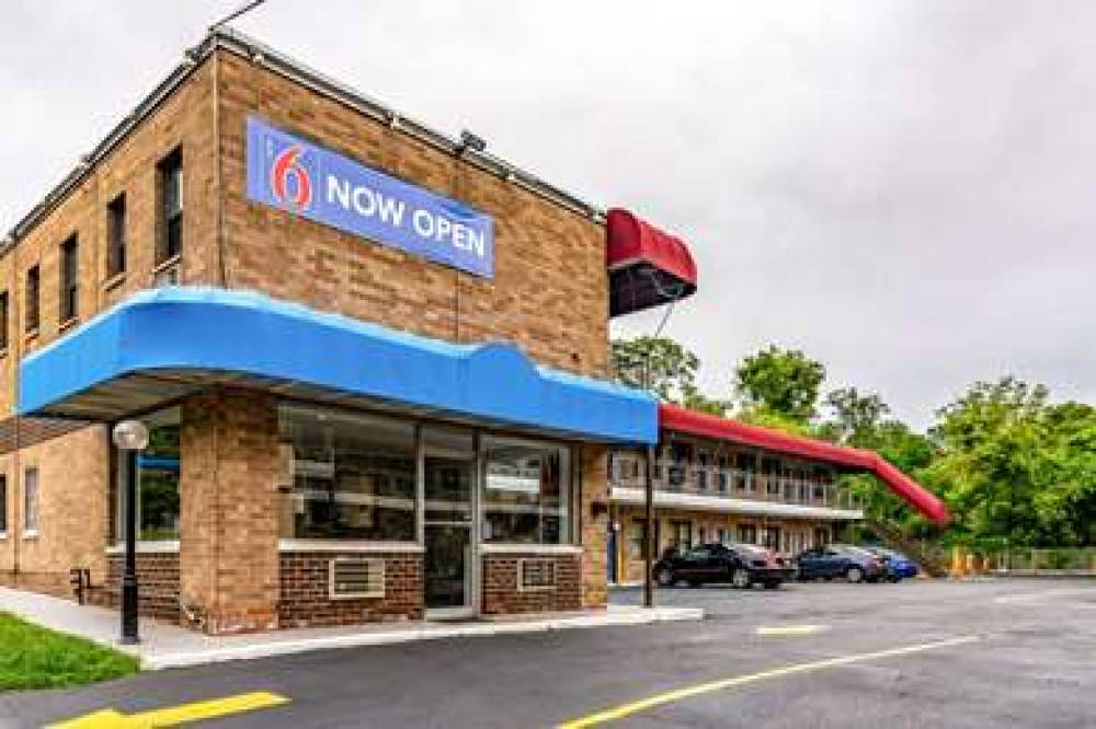 Motel 6 Elmsford, Ny