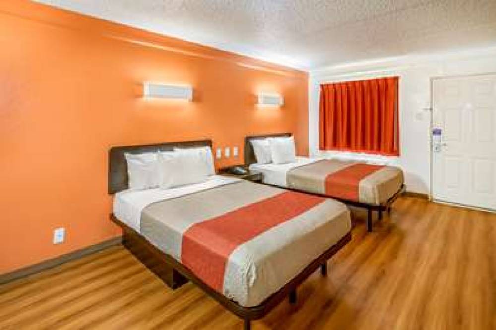 MOTEL 6 EULESS DFW WEST 10