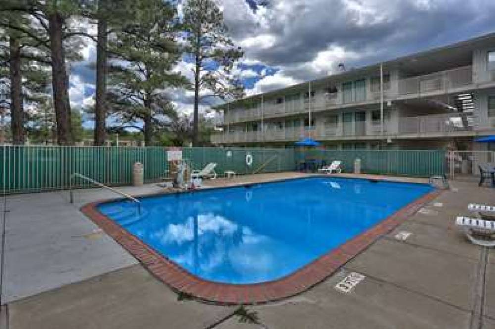 MOTEL 6 FLAGSTAFF W WOODLAND V 8