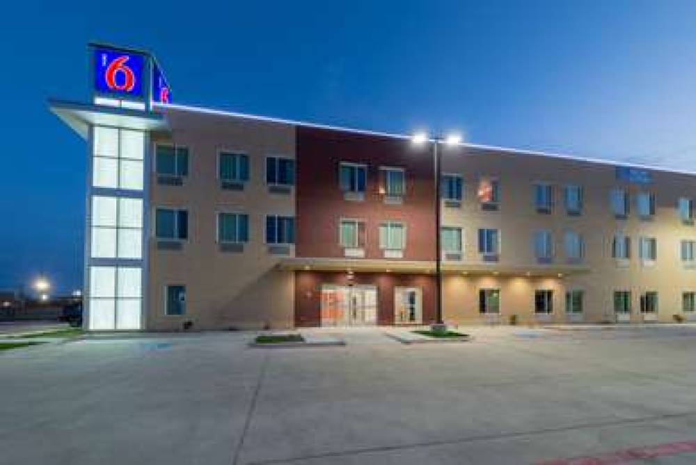 MOTEL 6 FORT WORT NORTH- SAGINAW,TX 1