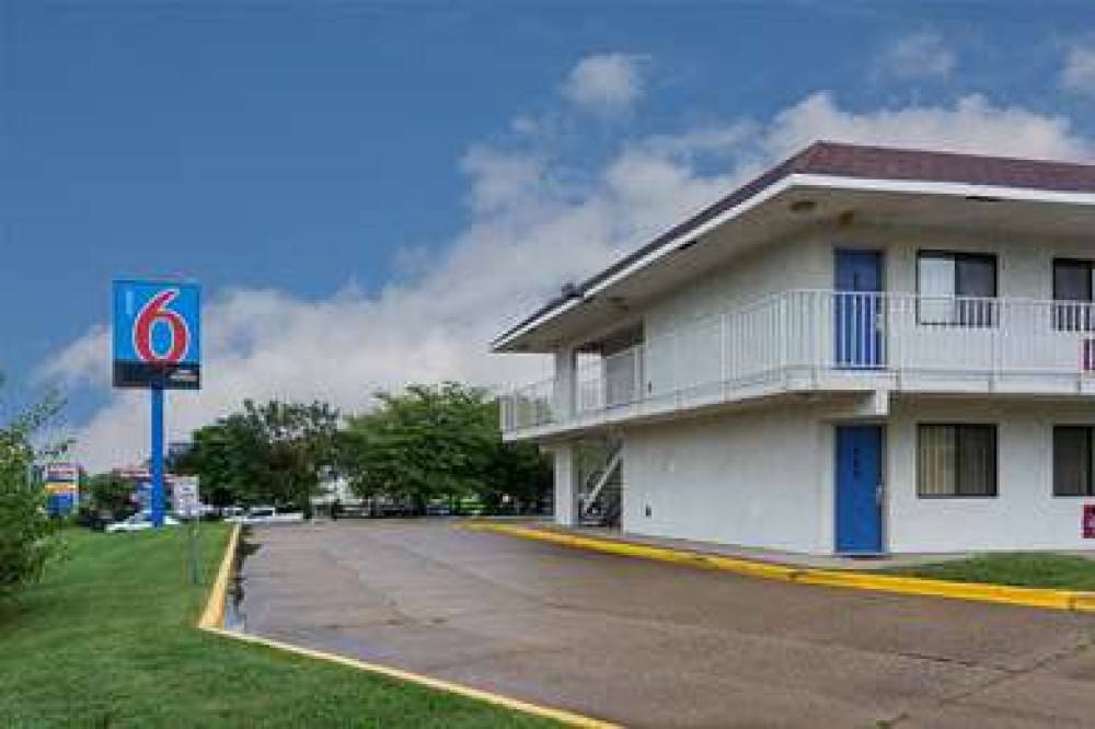 Motel 6 Fredericksburg North