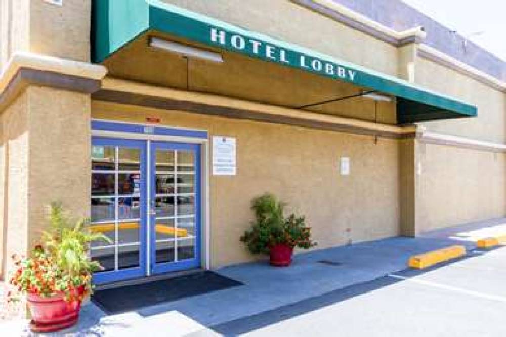 Motel 6 Glendale AZ 5