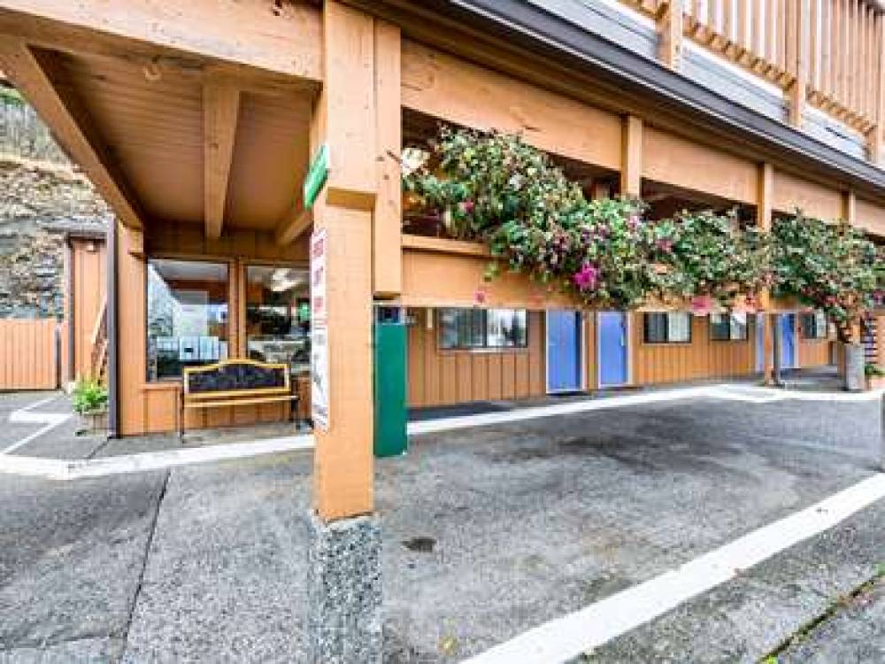 MOTEL 6 GOLD BEACH 7