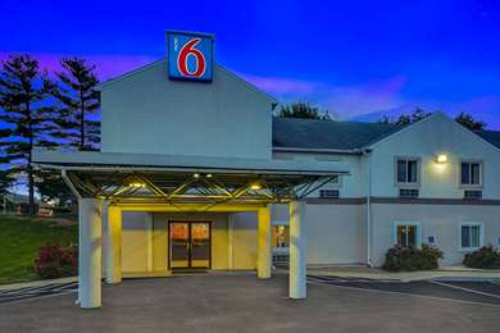 Motel 6 Gordonville PA 3