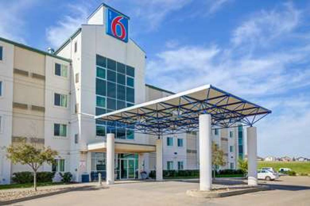 Motel 6 Grande Prairie AB 2