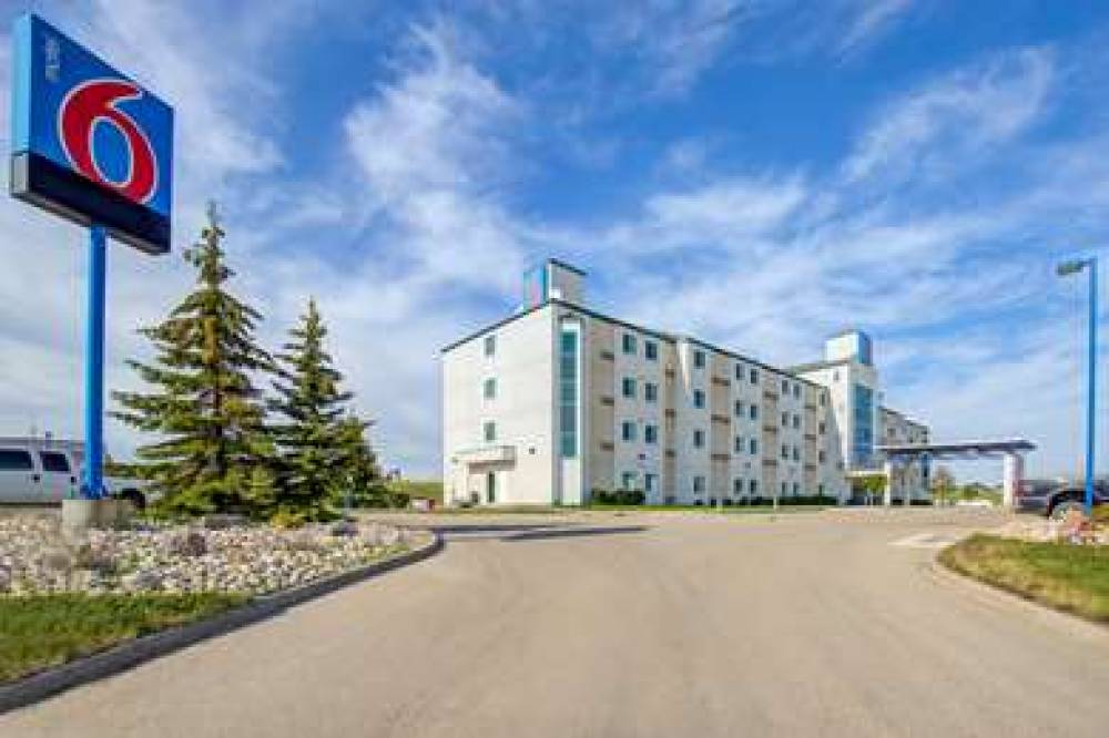 Motel 6 Grande Prairie AB 1