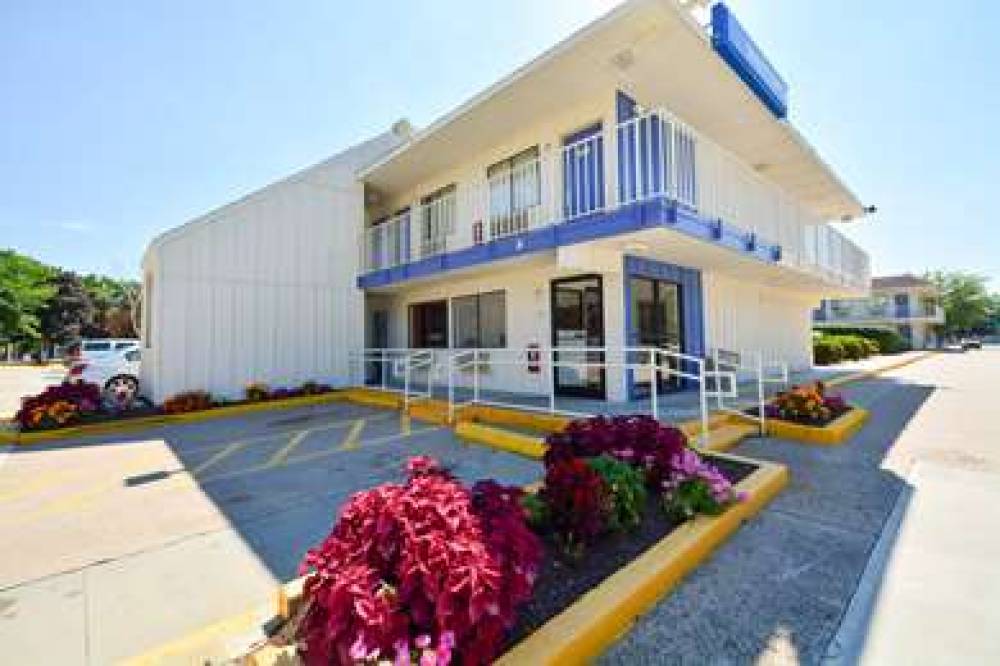 MOTEL 6 HARTFORD  - WINDSOR LOCKS 2