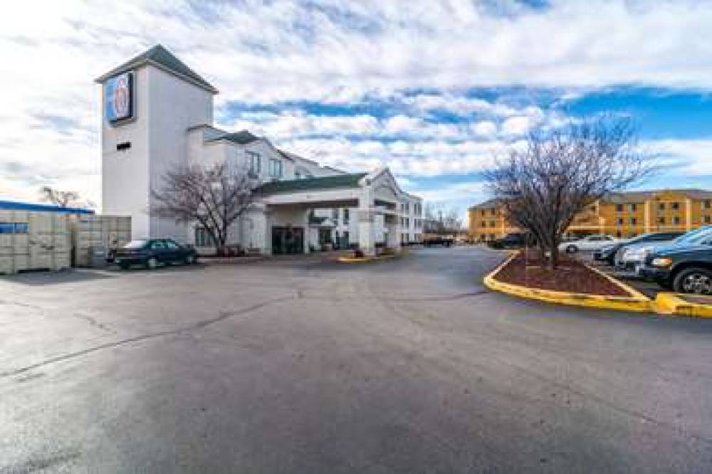 MOTEL 6 HARVEY IL 1