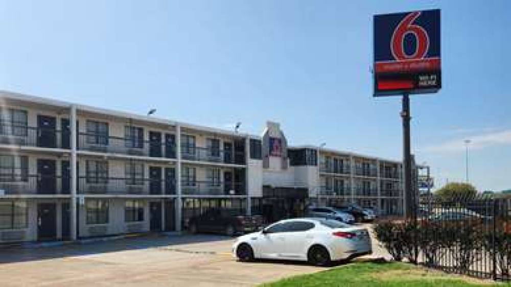 MOTEL 6 HOUSTON, TX - MEDICAL CENTE 1