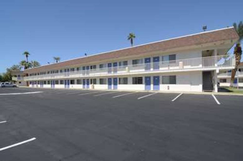 MOTEL 6 INDIO - PALM SPRINGS AREA 3