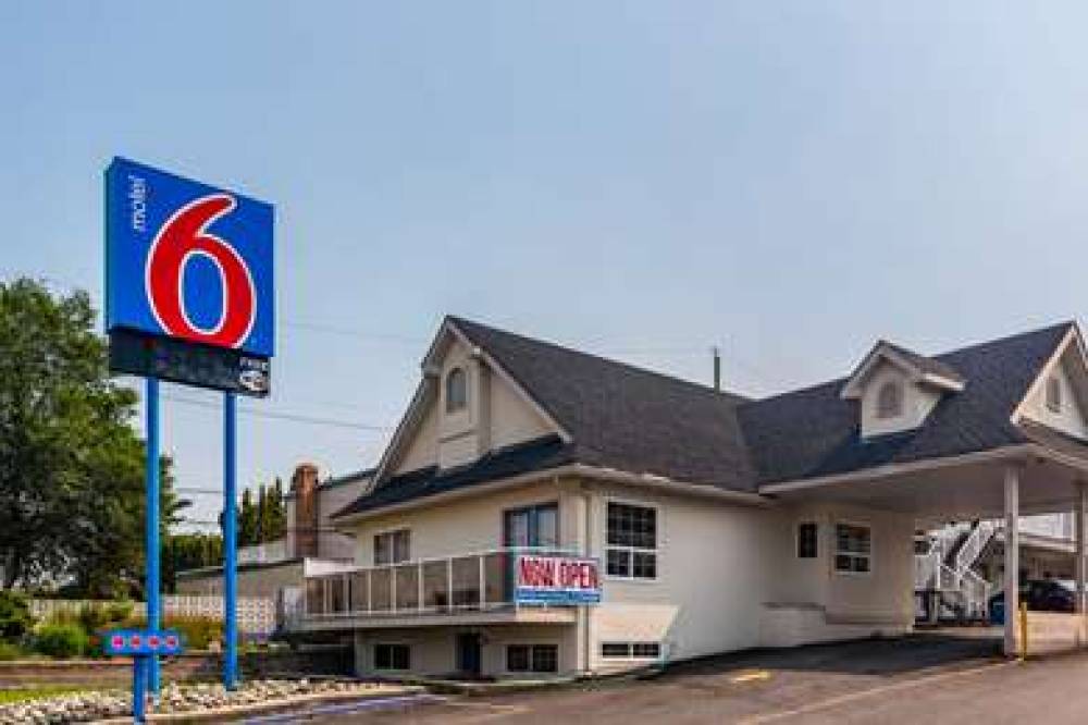 MOTEL 6 KAMLOOPS, BC 5