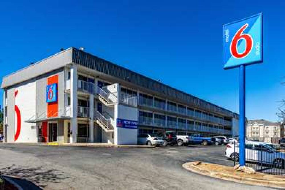 Motel 6 Little Rock West 1