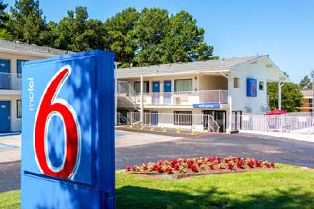 MOTEL 6 LONGVIEW, TX, LONGVIEW 1