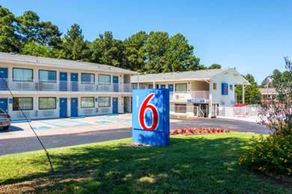 MOTEL 6 LONGVIEW, TX, LONGVIEW 6