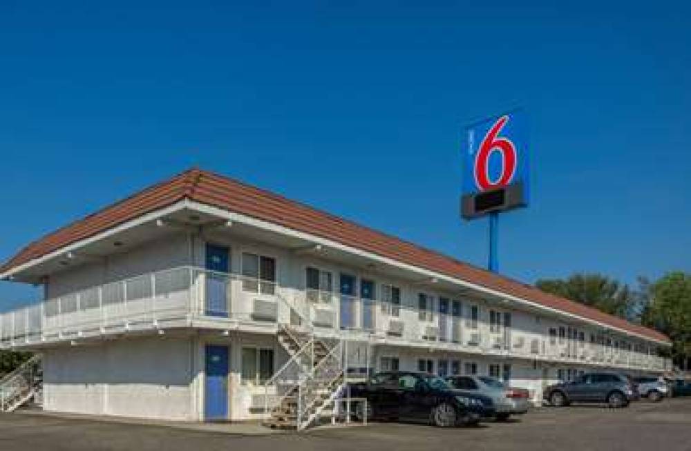 MOTEL 6 LOS ANGELES-VAN NUYS NORTH 2