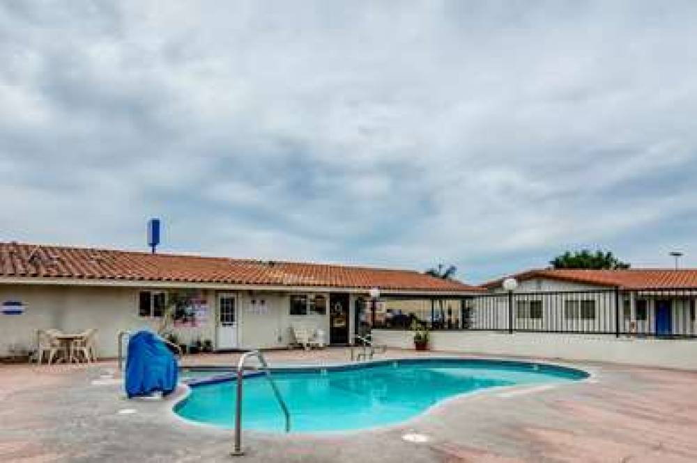 Motel 6 Manteca 10