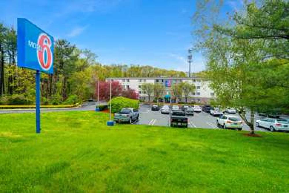 MOTEL 6 MILFORD CT 1