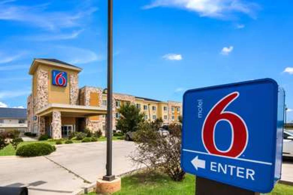 Motel 6 Mineral Wells, Tx