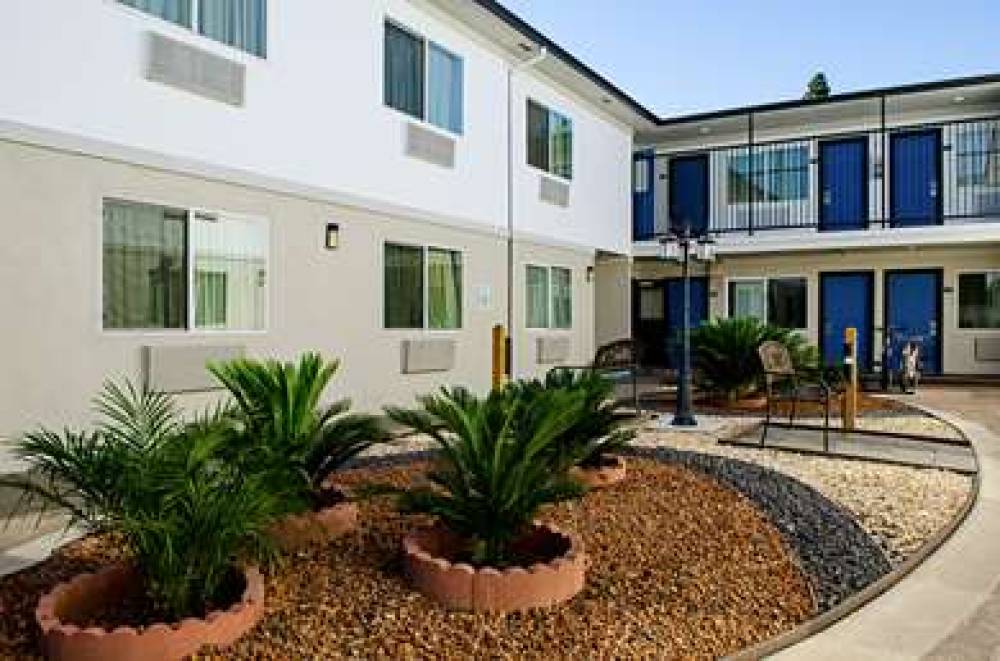 MOTEL 6 MODESTO 5