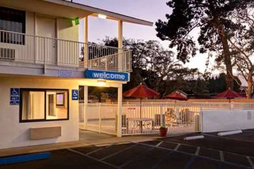 Motel 6 Monterey
