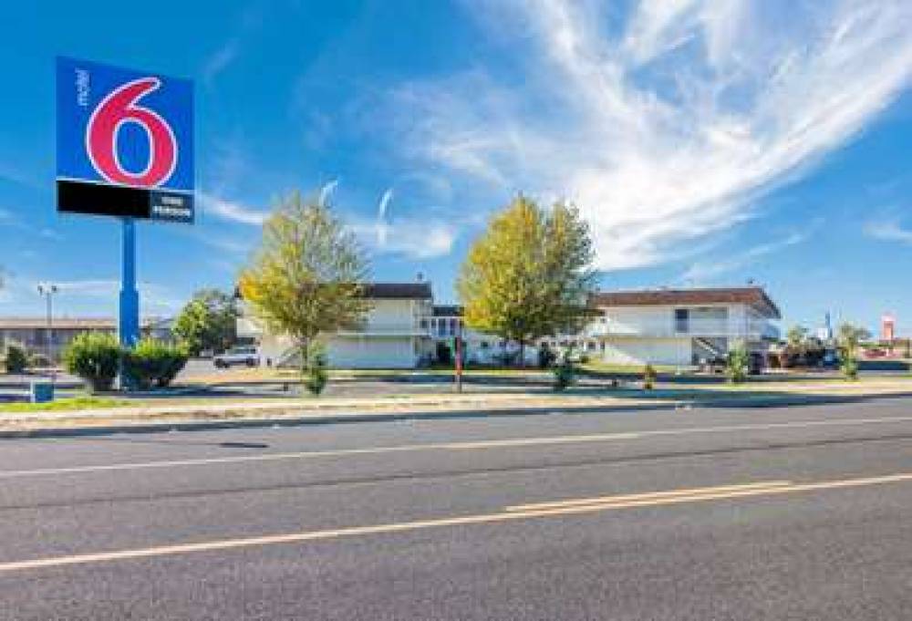 MOTEL 6 MOSES LAKE 5