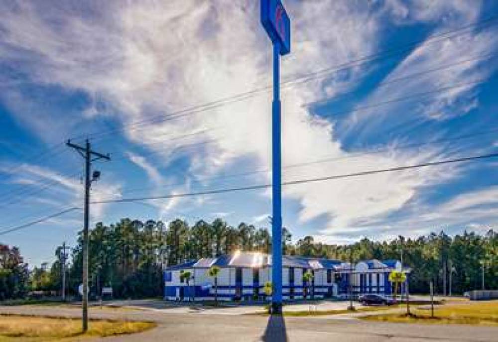 MOTEL 6 MOSS POINT, MS 2