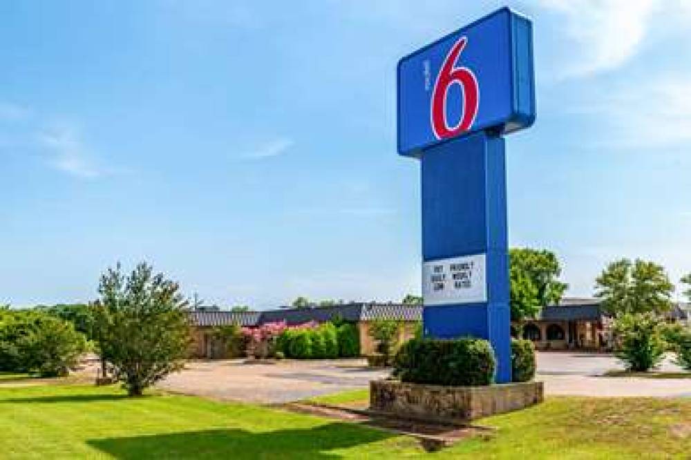 MOTEL 6 NATCHITOCHES LA 1