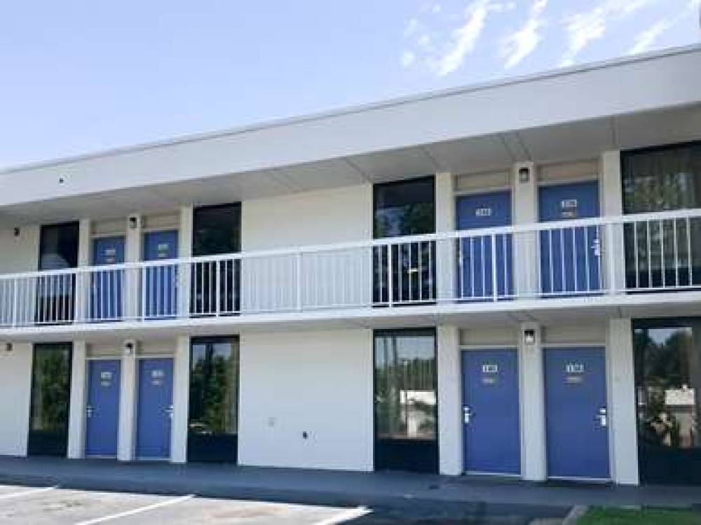 Motel 6 Newnan GA 5