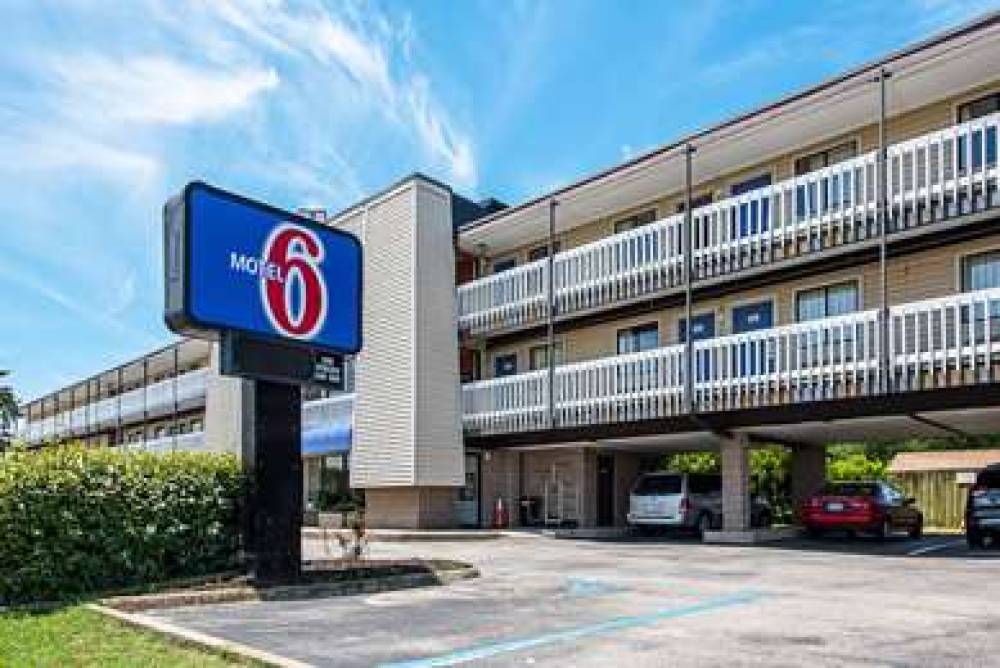 MOTEL 6 NORFOLK-OCEANVIEW 1