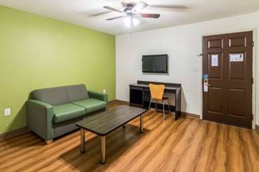 Motel 6 North Richland Hills - NE Ft Worth 10