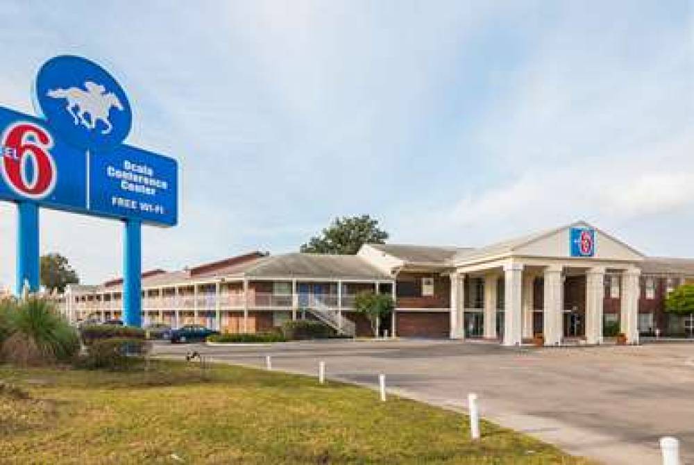 MOTEL 6 OCALA CONFERENCE CENTER 1