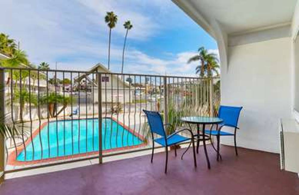 MOTEL 6 OCEANSIDE MARINA 7