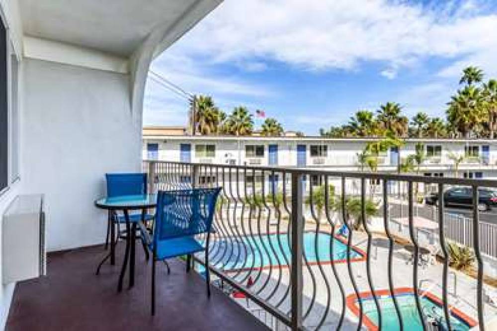 MOTEL 6 OCEANSIDE MARINA 6