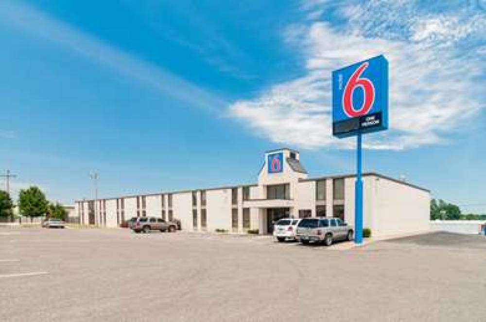 MOTEL 6 OKLAHOMA CITY 2