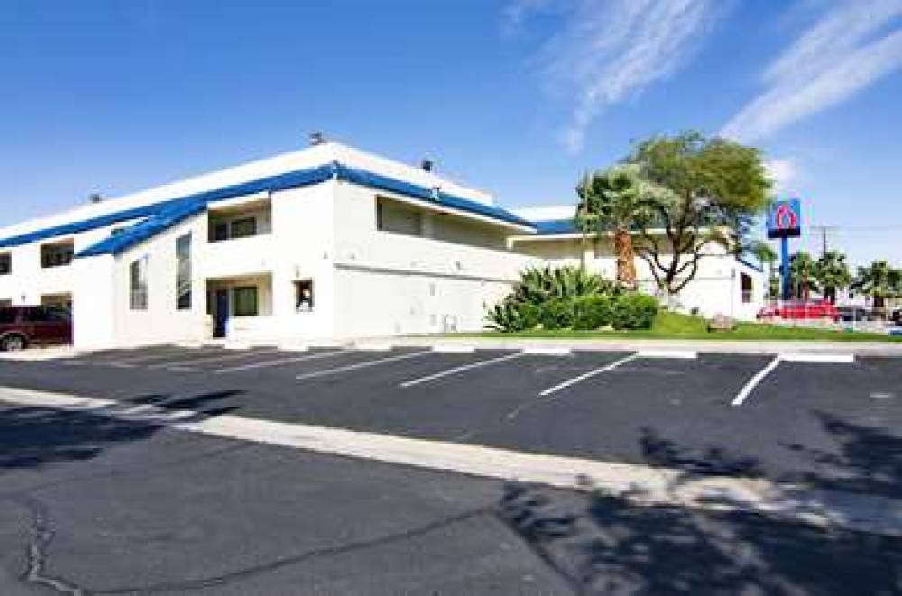 Motel 6 Palm Springs North 5