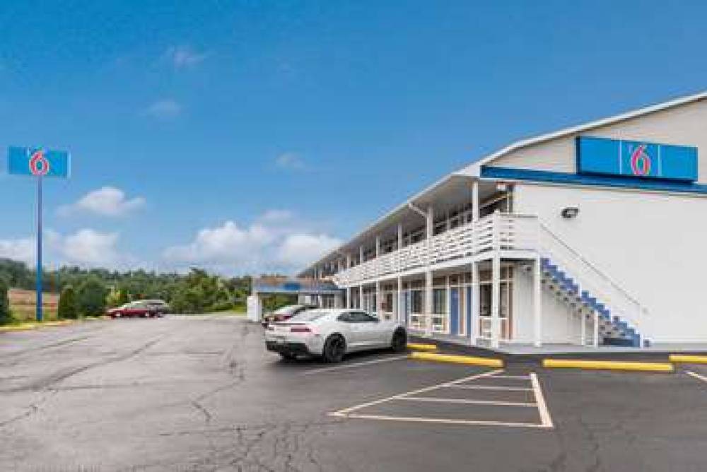 Motel 6 Parkersburg