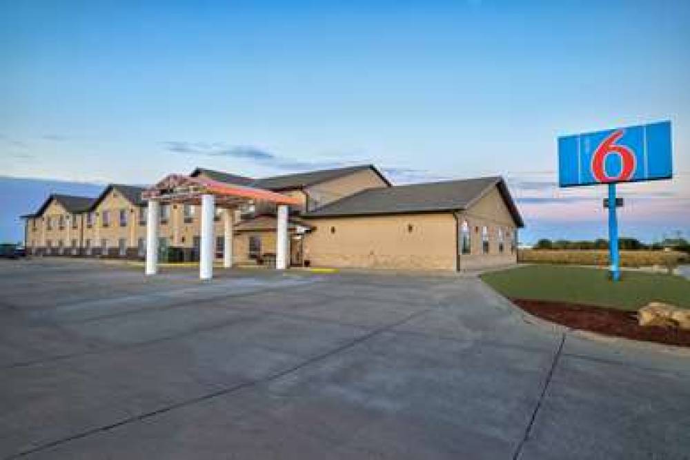 MOTEL 6 PERCIVAL IA 1