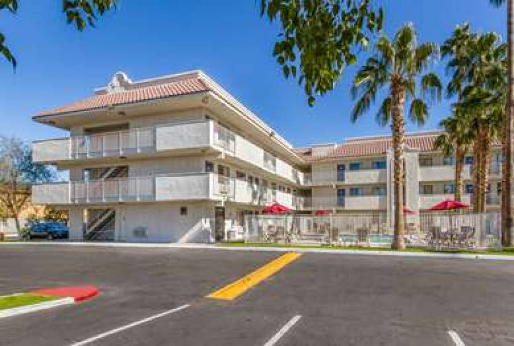 MOTEL 6 PHOENIX WEST 4