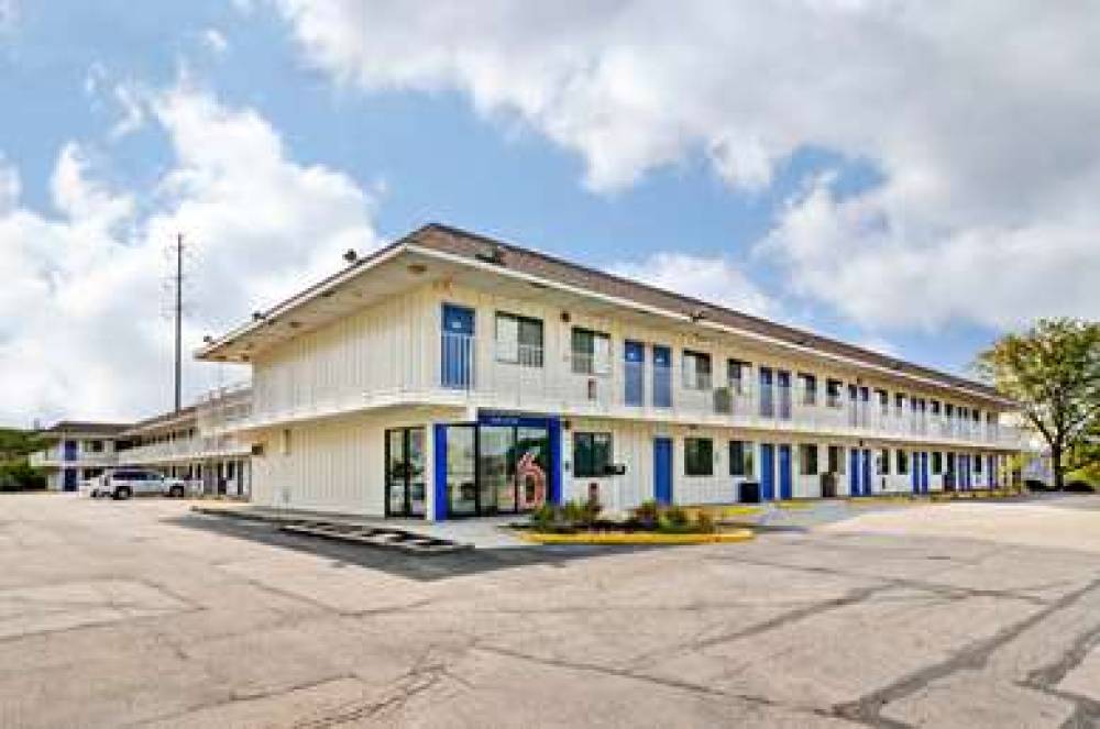 Motel 6 Pittsburgh - Crafton 4