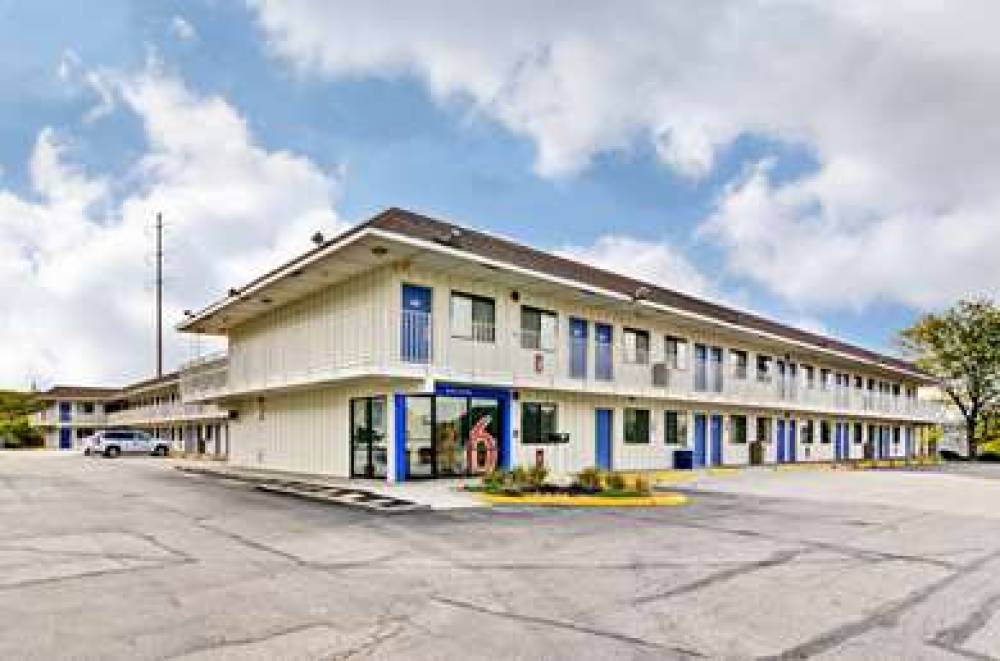 Motel 6 Pittsburgh - Crafton 7