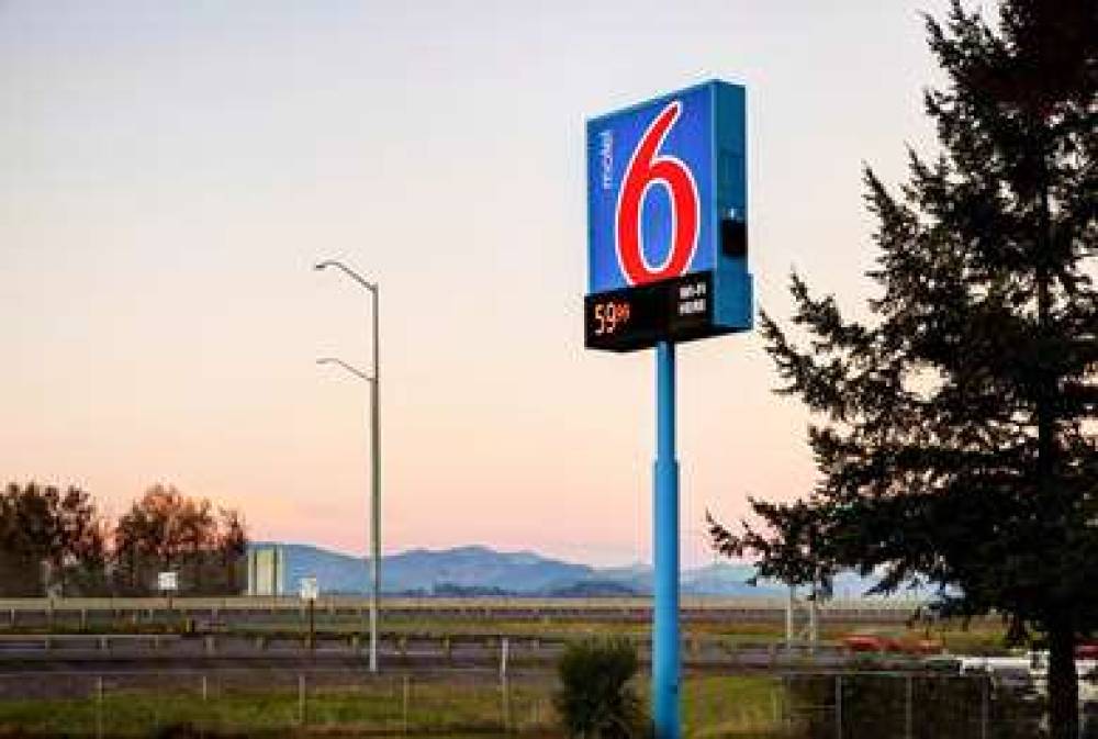 Motel 6 Portland East - Troutdale 4