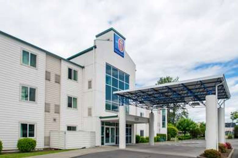 Motel 6 Portland North