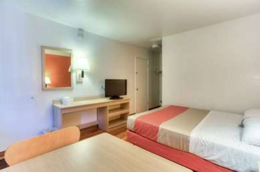 Motel 6 Portland South-Lake Oswego 7