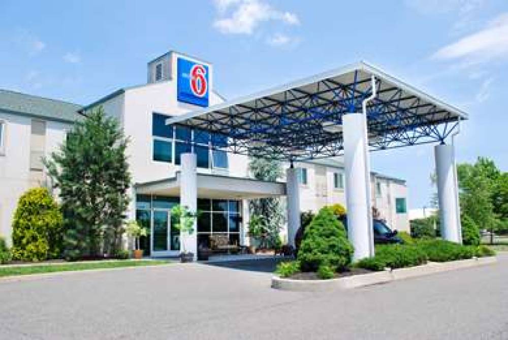 Motel 6 Pottstown 2