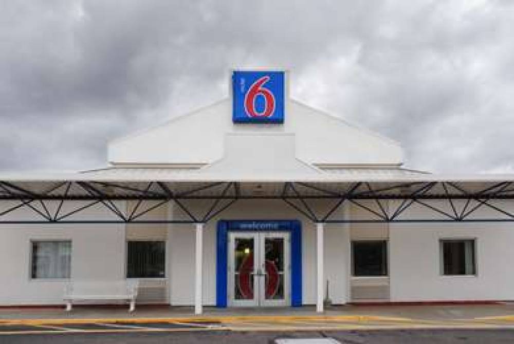 Motel 6 Providence East 4