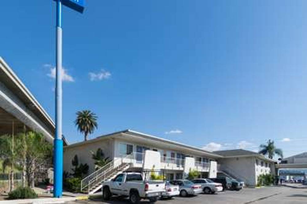 Motel 6 Redlands CA 4