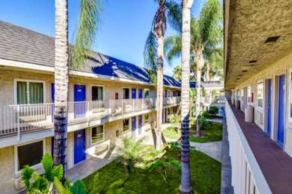 Motel 6 Riverside South